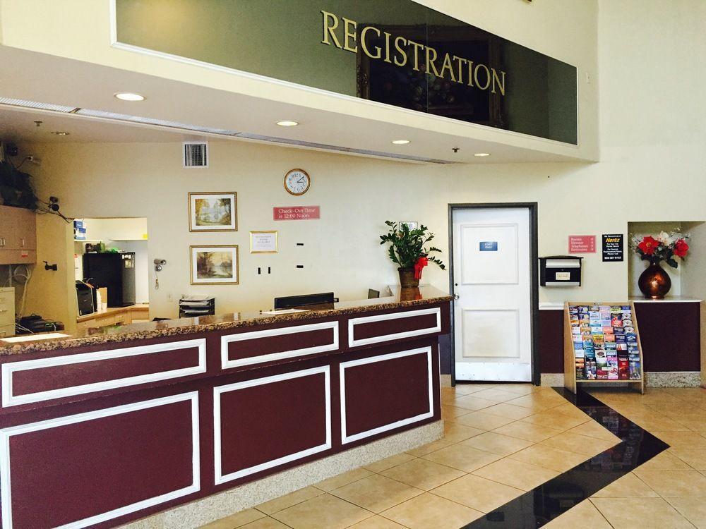 San Bernandino Inn & Suites San Bernardino Eksteriør bilde