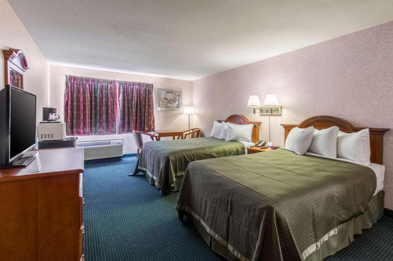 San Bernandino Inn & Suites San Bernardino Eksteriør bilde