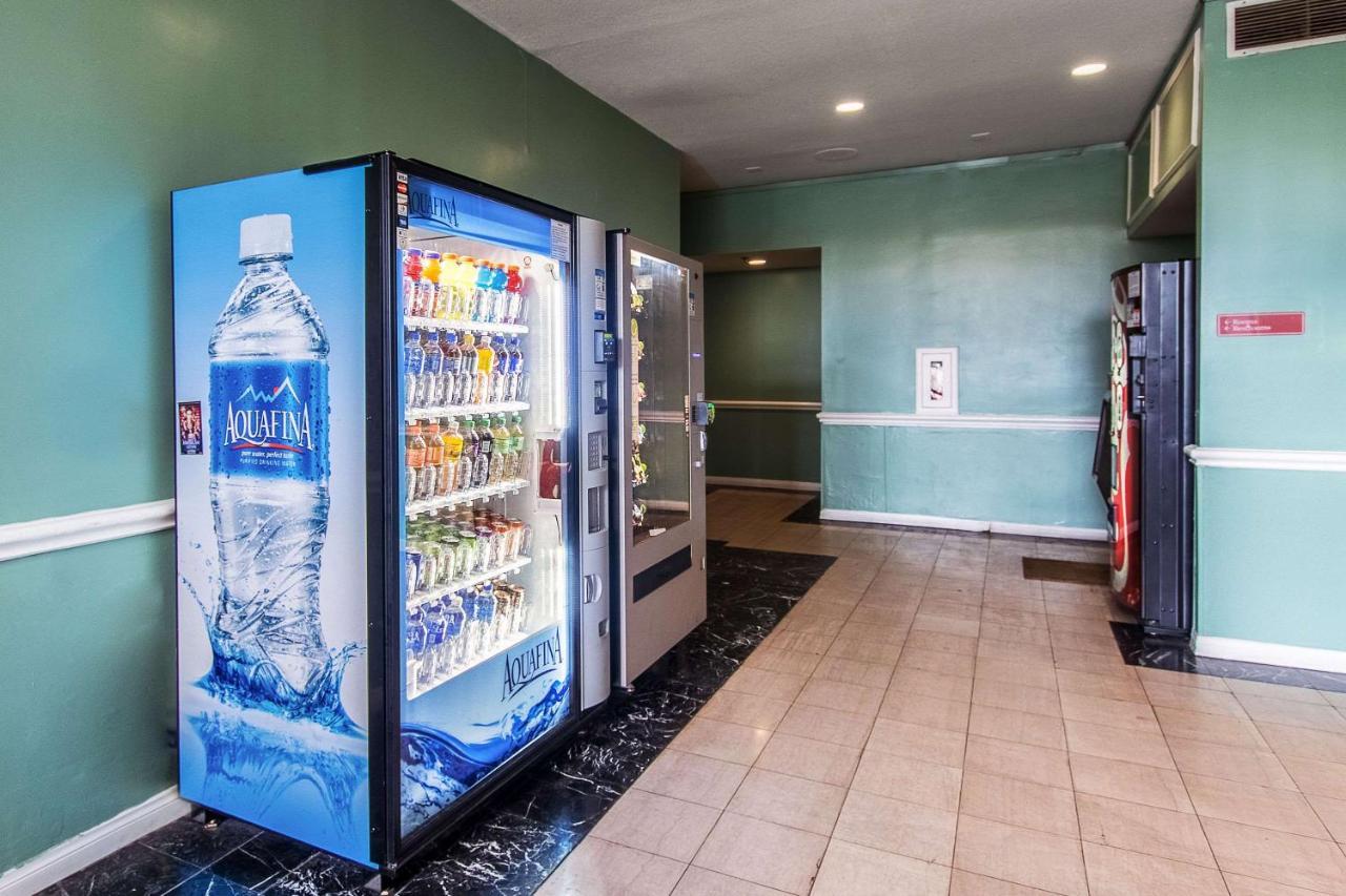 San Bernandino Inn & Suites San Bernardino Eksteriør bilde